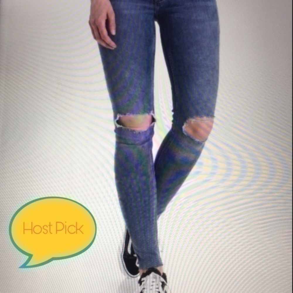 Juniors size 7 Indigo Rein Ankle Jeans